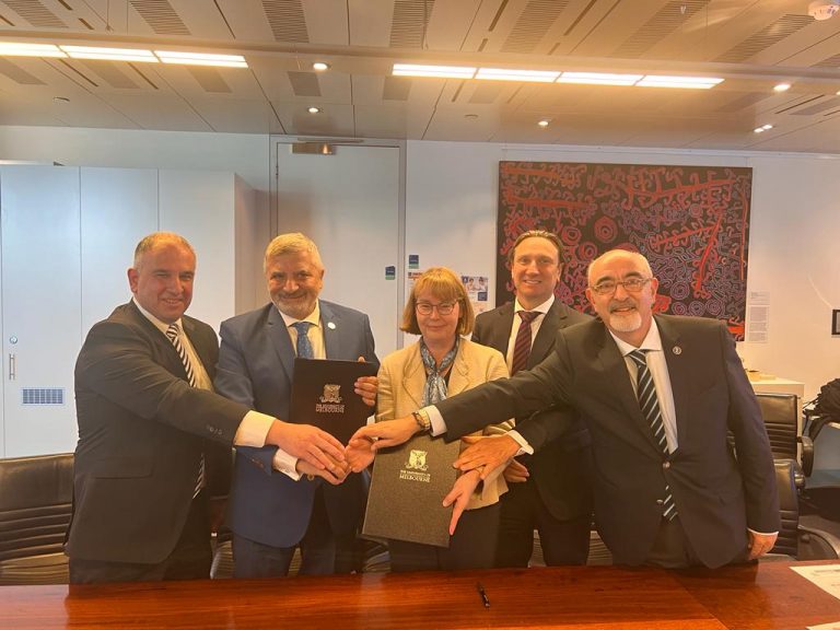 Συνεργασία προωθούν οι Ιατρικές Σχολές Μελβούρνης και Πάτρας