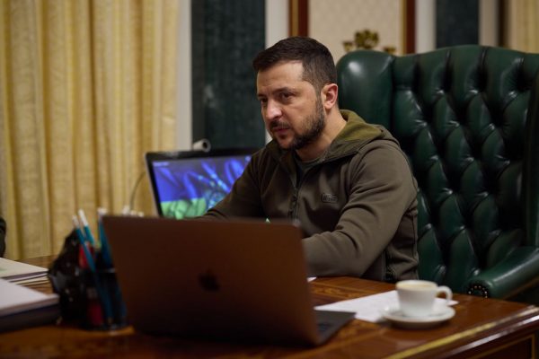 Ουκρανία: Δεν θα συμμετάσχει στην επερχόμενη σύνοδο της G20 αν λάβει μέρος σε αυτήν ο Πούτιν, δηλώνει ο Ζελένσκι