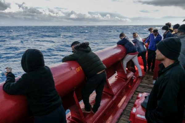 Ιταλία: Το πλοίο Ocean Viking κατευθύνεται προς τη Γαλλία