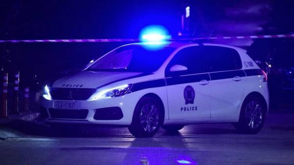 Άνω Λιόσια: Πυροβολισμοί στη Φυλής – Αναφορές για έναν τραυματία και τρεις προσαγωγές