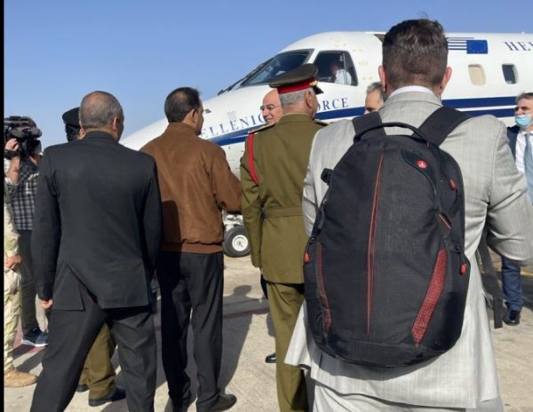 Στη Βεγγάζη ο Νίκος Δένδιας, μετά το διπλωματικό επεισόδιο στην Τρίπολη [εικόνες]