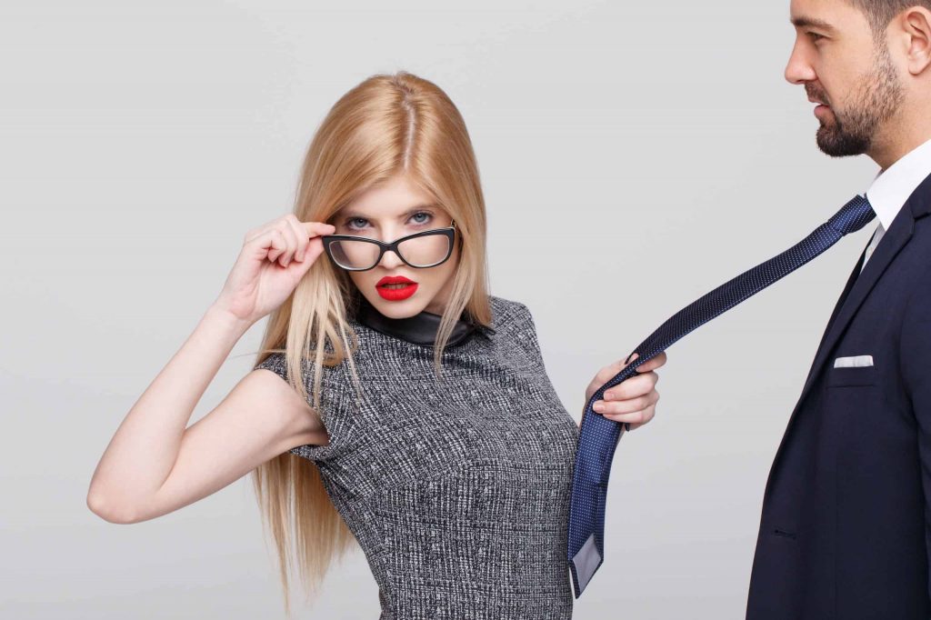 Τι είναι οι FLR στις οποίες η γυναίκα έχει το πάνω χέρι;