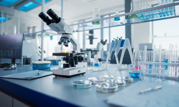 Ποιοι Έλληνες περιλαμβάνονται στη λίστα των επιστημόνων με τη μεγαλύτερη απήχηση