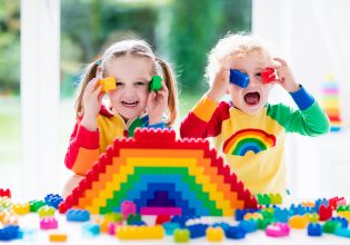 Lego vs Playmobil: Ποιος νικάει την μάχη – Τι αρέσει στα παιδιά