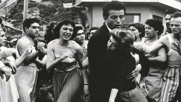 «Φύγε Στέλλα, κρατάω μαχαίρι»: Πού γυρίστηκε η σκηνή από τη θρυλική ταινία