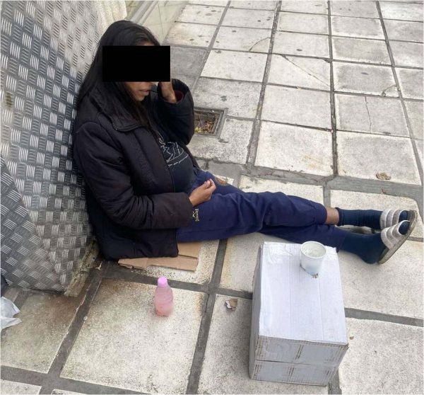 Θεσσαλονίκη: Ανάγκαζαν 34χρονη έγκυο να ζητιανεύει – 51χρονος αποπειράθηκε να τη βιάσει