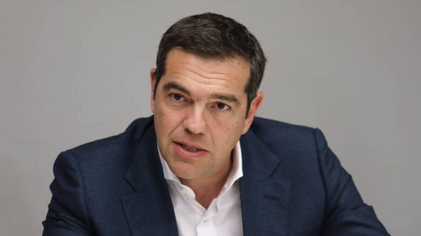 Αλέξης Τσίπρας: Στις κάλπες «αγκαζέ» με Πολάκη και σκανδαλολογία