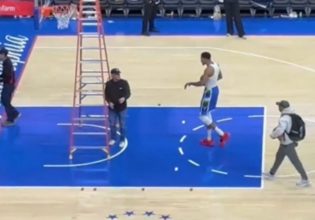 Κλίπερς: Tρολάρουν τον Γιάννη με φωτογραφία με τρεις σκάλες