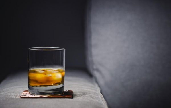 Αλκοόλ: Δραματική αύξηση των θανάτων στις ΗΠΑ τον πρώτο χρόνο της πανδημίας