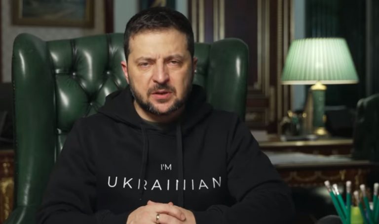 Ζελένσκι: 258 βομβαρδισμοί του ρωσικού στρατού στη Χερσώνα την τελευταία εβδομάδα