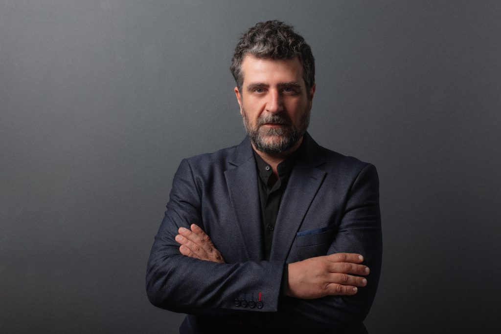 Αστέριος Πελτέκης στο in: Τελειώνουν οι αυθεντίες, η συνέργεια και η συνεργασία θα μας πάνε μπροστά