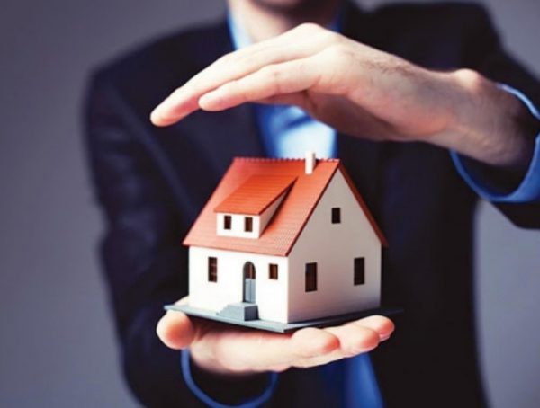 Στην μάχη για την Κεντροαριστερά και η πρώτη κατοικία