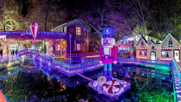 Το πρώτο «Greek Santa’s Village» ανοίγει τις πύλες του στις 7 Δεκεμβρίου στα Θέατρα Βράχων