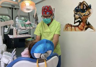 Κρήτη: 1500 μαθητές έχουν εξεταστεί από την Οδοντιατρική Μονάδα της Περιφέρειας