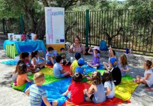 Η πλανόδια βιβλιοθήκη για τα δικαιώματα του παιδιού