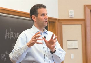 «Ο Ερντογάν να σεβαστεί την κυριαρχία της Ελλάδας»