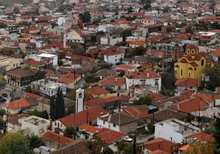 Ίασμος Ροδόπης: Ο Δήμαρχος συγκεντρώνει εξουσίες και απολύει εργαζόμενους ως «τρομοκράτες και Γκιουλενιστές»