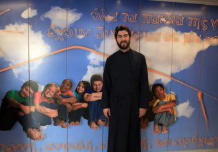 Κιβωτός του Κόσμου: Σοκαριστικές καταγγελίες από μητέρα – «Χτυπούσαν την κόρη μου και έκρυβαν τα τραύματα με πλαστελίνη»