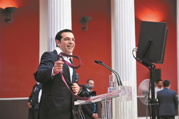 Υπάρχει, αλήθεια, ιδεολογικό dress code;