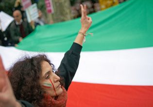 Τα κορίτσια στο Ιράν φτιάχνουν τους κανόνες  