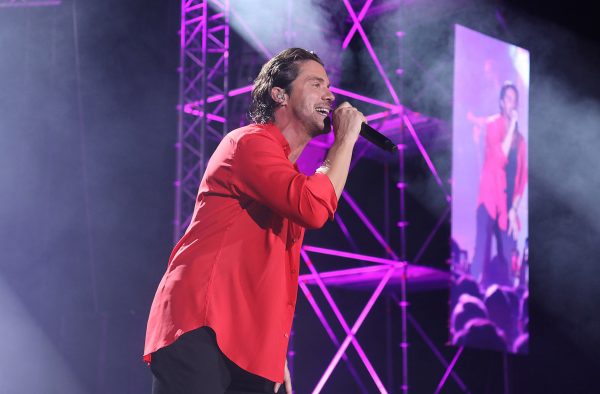 Νίκος Οικονομόπουλος: Πιστεύω πολύ στον θεό κι ας με λένε γραφικό – Δεν θα γίνει ντοκιμαντέρ η ζωή μου, αλλά…