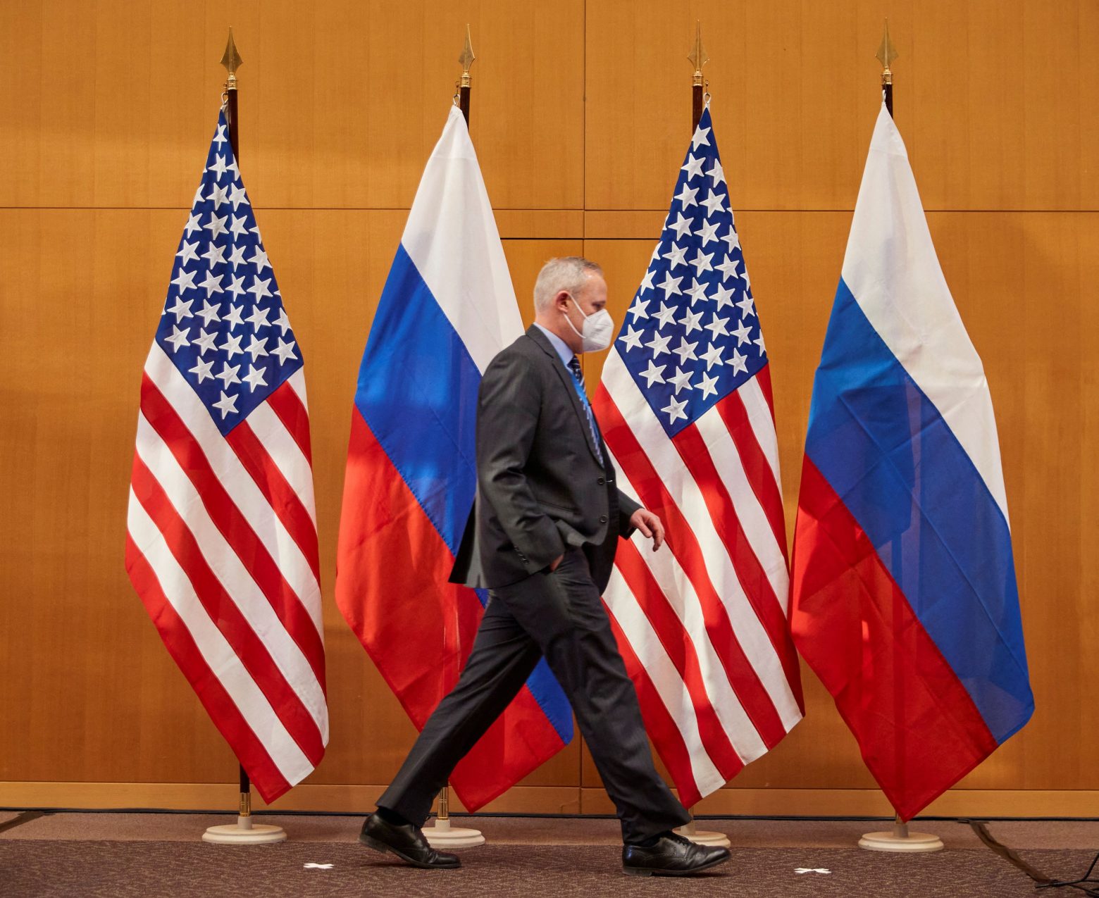 Ρώσος πρέσβης: Υψηλός ο κίνδυνος σύγκρουσης ΗΠΑ - Ρωσίας