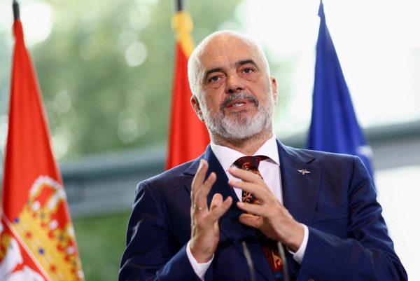 Συνομιλία του Ράμα-Σούνακ: Συμφώνησαν να συνεργαστούν για το μεταναστευτικό