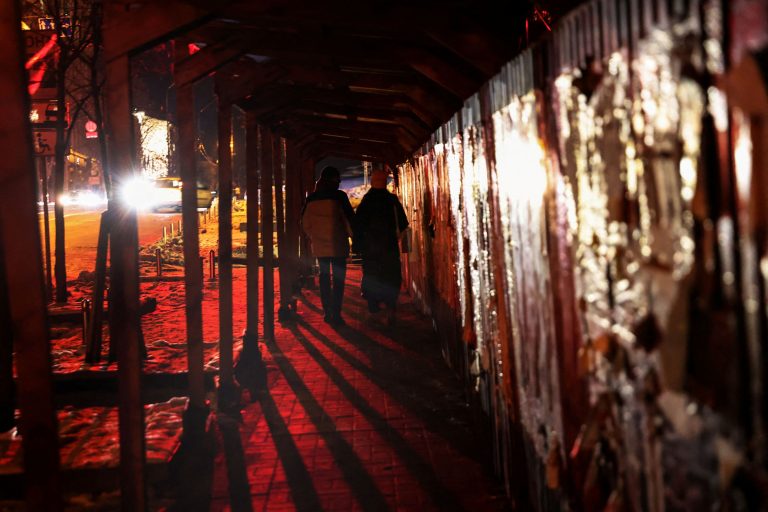 Ουκρανία: «Κρατάτε γερά» – Έκκληση των αρχών στους πολίτες μετά τις εκτεταμένες διακοπές ρεύματος
