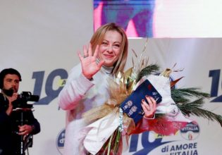 Μελόνι: «Όταν θα πεθάνω θέλω να ξέρω ότι έκανα τα πάντα για την Ιταλία»