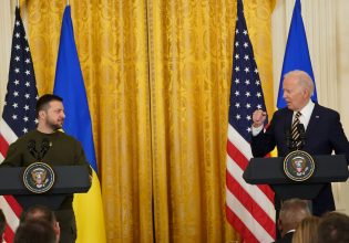 Ζελένσκι – Μπάιντεν: Δείτε live τις κοινές δηλώσεις