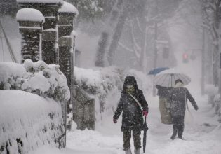 ΗΠΑ: Χάος από το πολικό ψύχος – Ακυρώθηκαν 5.700 πτήσεις