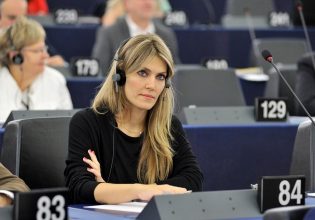 Εύα Καϊλή: Ποινική έρευνα για ξέπλυμα μαύρου χρήματος και δωροληψία και στην Ελλάδα