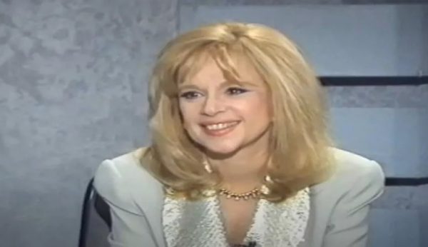 Αλίκη Βουγιουκλάκη: Ο θάνατος του πατέρα της που την συγκλόνισε