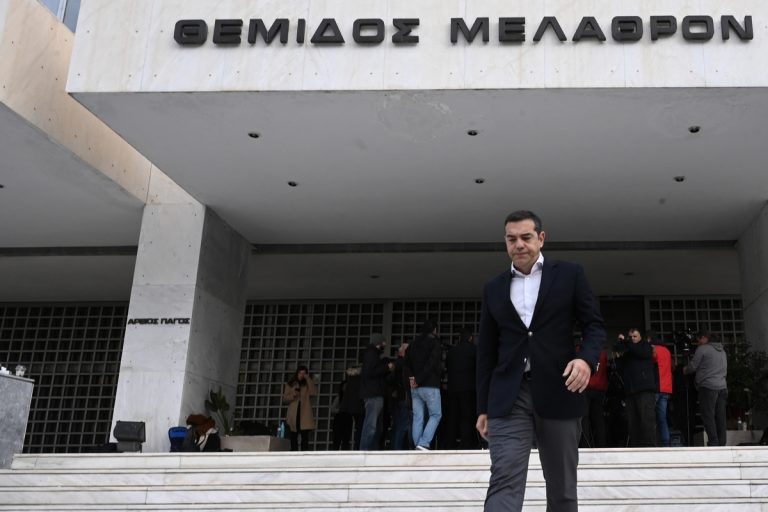 Υποκλοπές: Γιατί πήγε ο Τσίπρας στον Ντογιάκο