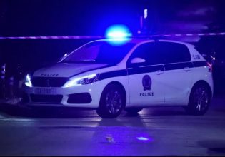 Κλέφτης… για κλάματα: Άρπαξε καινούργιο αγροτικό, το τράκαρε, κοιμήθηκε μέσα σε αυτό και τελικά συνελήφθη