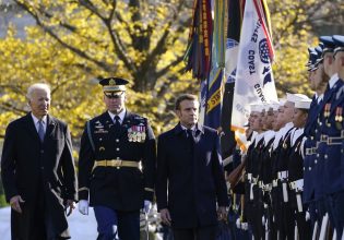 Ο Μπάιντεν σε ένα νέου τύπου «τανγκό» με το Παρίσι – Γιατί είναι σημαντική η συνάντηση με τον Μακρόν