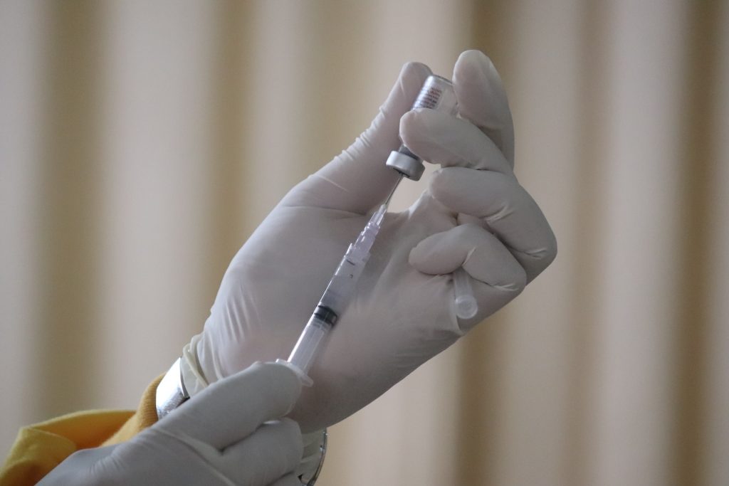 Αντιγριπικό εμβόλιο: Τα φαρμακεία δηλώνουν «ανέτοιμα» για εμβολιασμούς χωρίς συνταγή