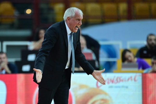 Τρελάθηκε ο Ομπράντοβιτς με τον ΛεΝτέι: «Παίξε λίγη γ@@@@νη άμυνα!»