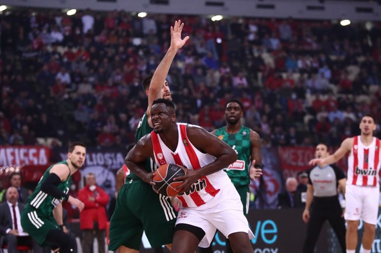 Φαλ: «Η άμυνα ήταν το κλειδί – Eίμαστε σε καλή θέση τώρα»