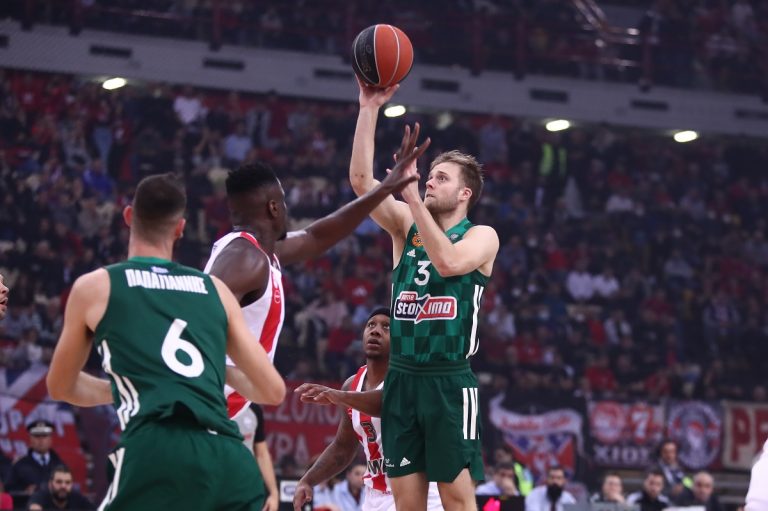 Παναθηναϊκός: Στο νοσοκομείο ο Γουόλτερς