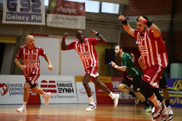 Live streaming: Ολυμπιακός – ΑΕΚ