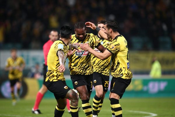 Βόλος – ΑΕΚ 0-4: Πέρασε «αέρα» η Ένωση