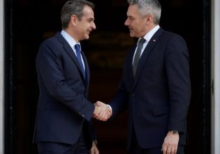 Ενεργειακό, μεταναστευτικό και διμερείς σχέσεις στη συνάντηση Μητσοτάκη – Νεχάμερ