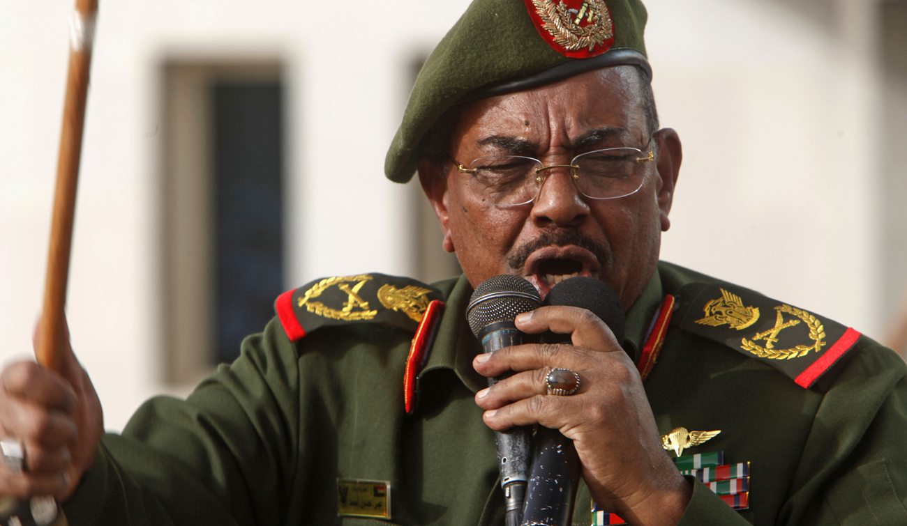 Σουδάν: Αντιμέτωπος με τη θανατική ποινή ο πρώην πρόεδρος Μπασίρ - Ανέλαβε την ευθύνη για το πραξικόπημα του 1989