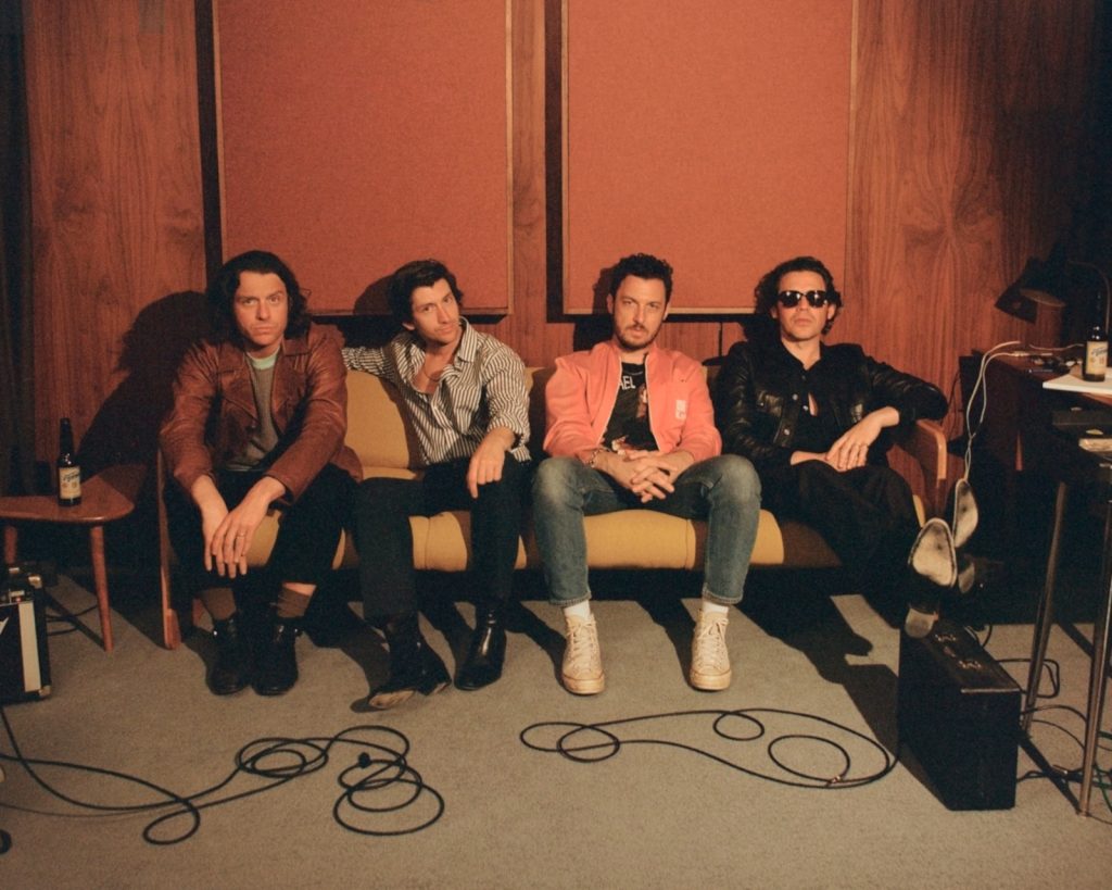 Arctic Monkeys: Έρχονται στην Αθήνα για ένα μοναδικό Live