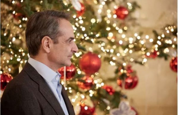 Μητσοτάκης: «Κανείς πίσω και όλοι μαζί μπροστά!» το 2023 – 1η Απριλίου η αύξηση στον κατώτατο μισθό