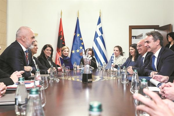 Το άνοιγμα στην Αλβανία και το μεγάλο στοίχημα