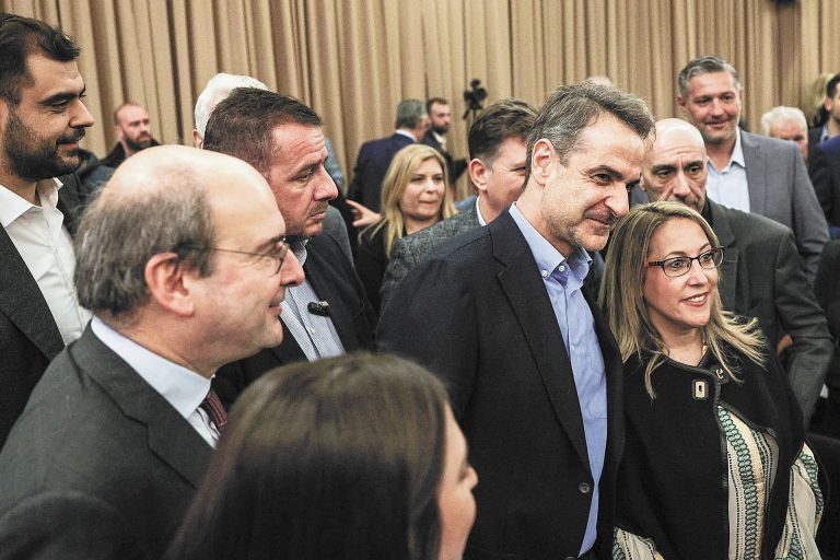 Παρακολούθηση Χατζηδάκη «εκτός πλαισίου» της ΕΥΠ