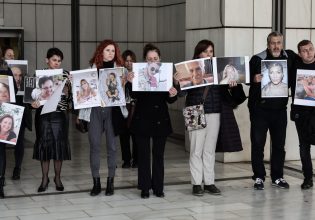 Δίκη για το Μάτι: Συγκλονίζουν οι επιζήσαντες – «Καιγόμουν. Δεν υπήρχε κανένας κοντά μας»