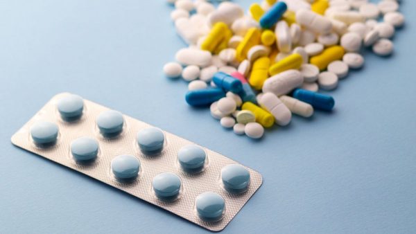Ελλείψεις φαρμάκων: Έρχεται ποινικό δικαστήριο για όσους κρατάνε στοκ